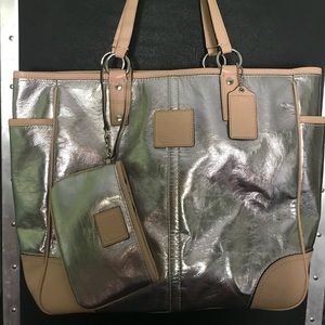 Coach purse and matching wristlet